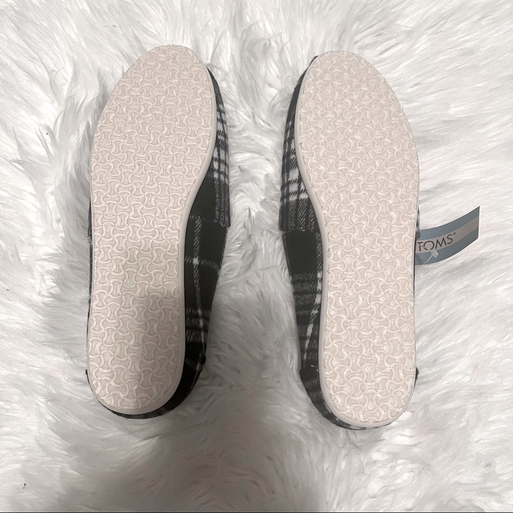 NWT Women’s Toms Belmont Black & White Flannel Plaid Size 9.5 - Picture 8 of 9